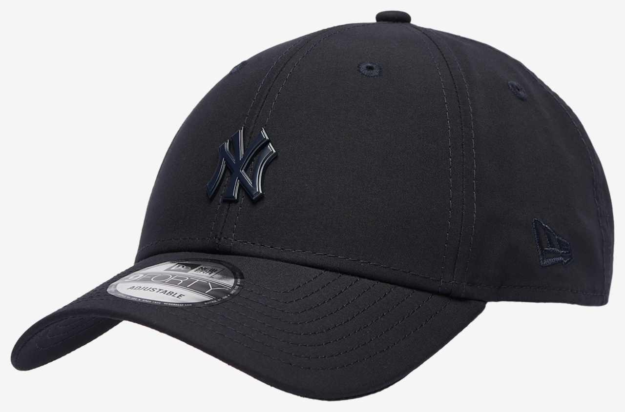 New Era Yankees Pin 9FORTY Cap Image 1 of 5. Tap to open photo gallery.