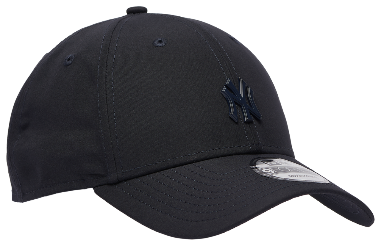 New Era Yankees Pin 9FORTY Cap Image 3 of 5. Tap to open photo gallery.