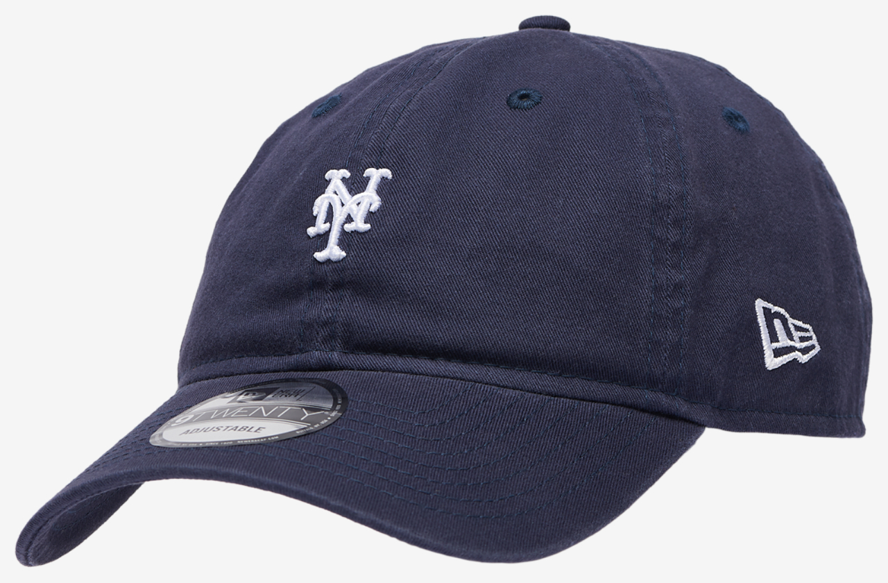 New Era Mets Washed Mini 9FORTY Cap Image 1 of 5. Tap to open photo gallery.