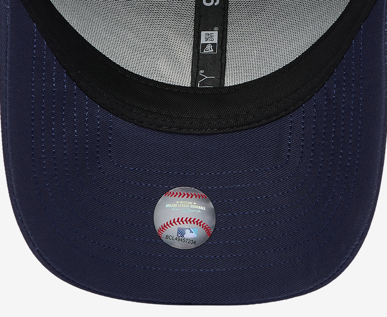 New Era Braves Visor Script 9FORTY Cap Image 5 of 5. Tap to open photo gallery.