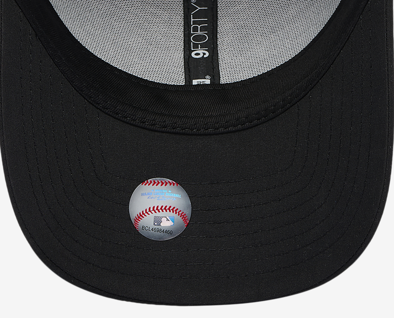 New Era White Sox Pin 9FORTY Cap Image 5 of 5. Tap to open photo gallery.