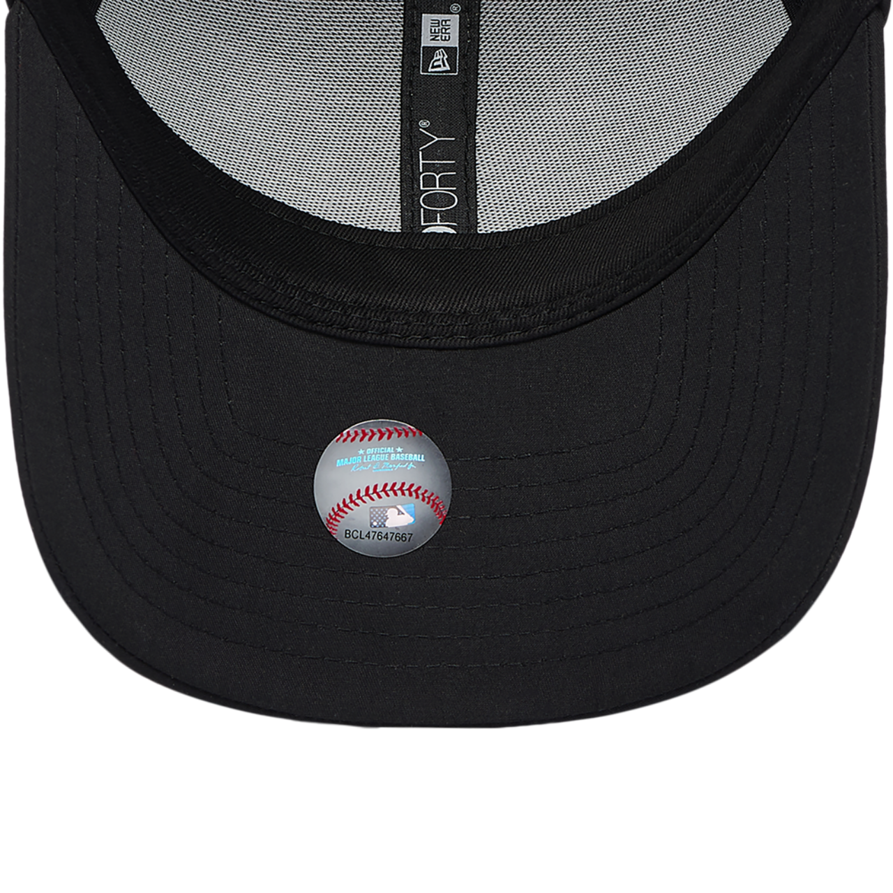 New Era Yankees Pin 9FORTY Cap Image 5 of 5. Tap to open photo gallery.