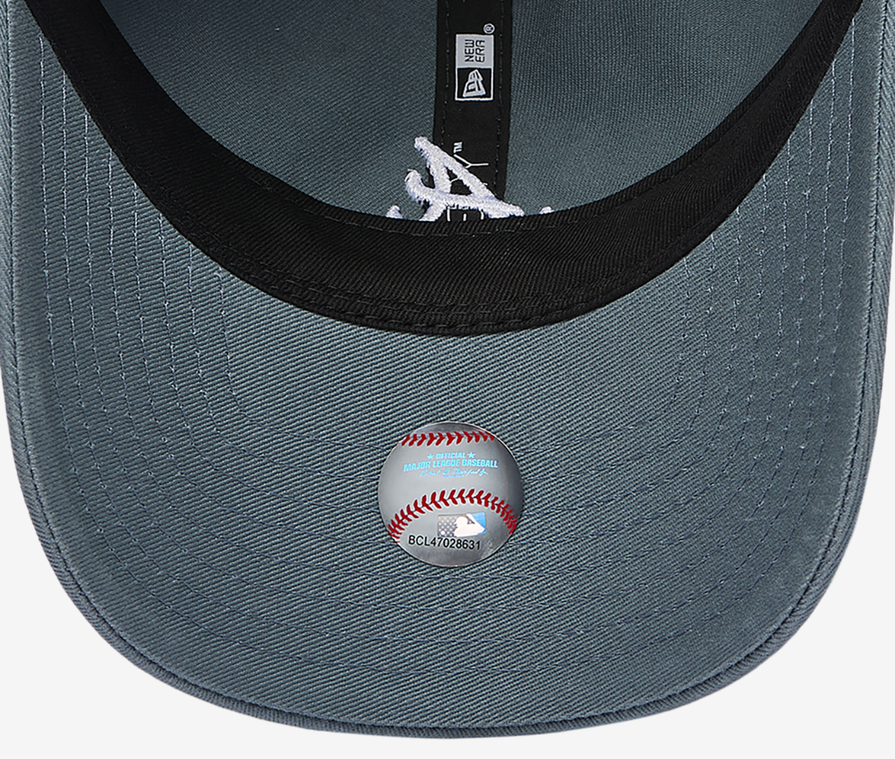 New Era Braves Washed Mini 9TWENTY Cap Image 5 of 5. Tap to open photo gallery.
