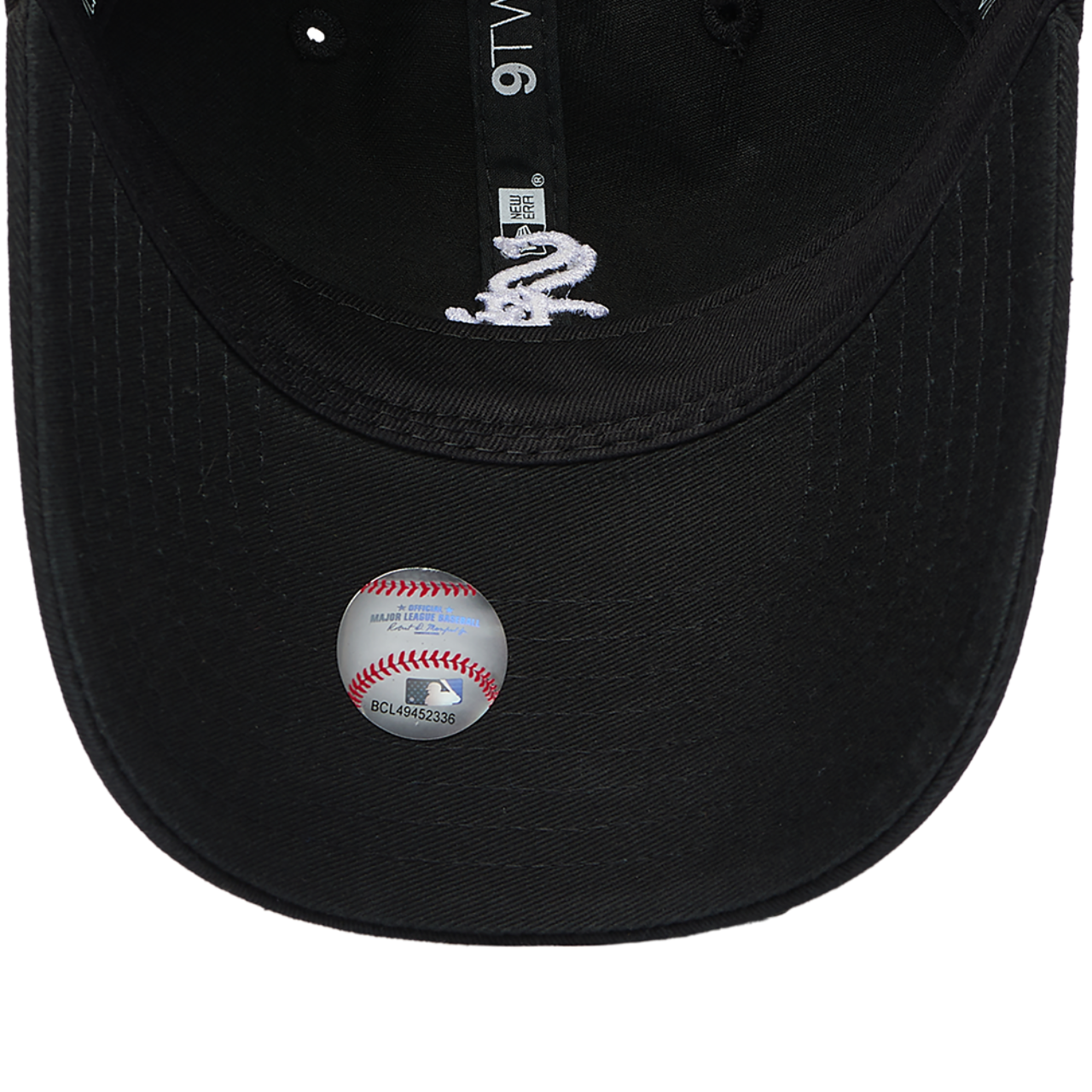 New Era White Sox Washed Mini 9TWENTY Cap Image 5 of 5. Tap to open photo gallery.