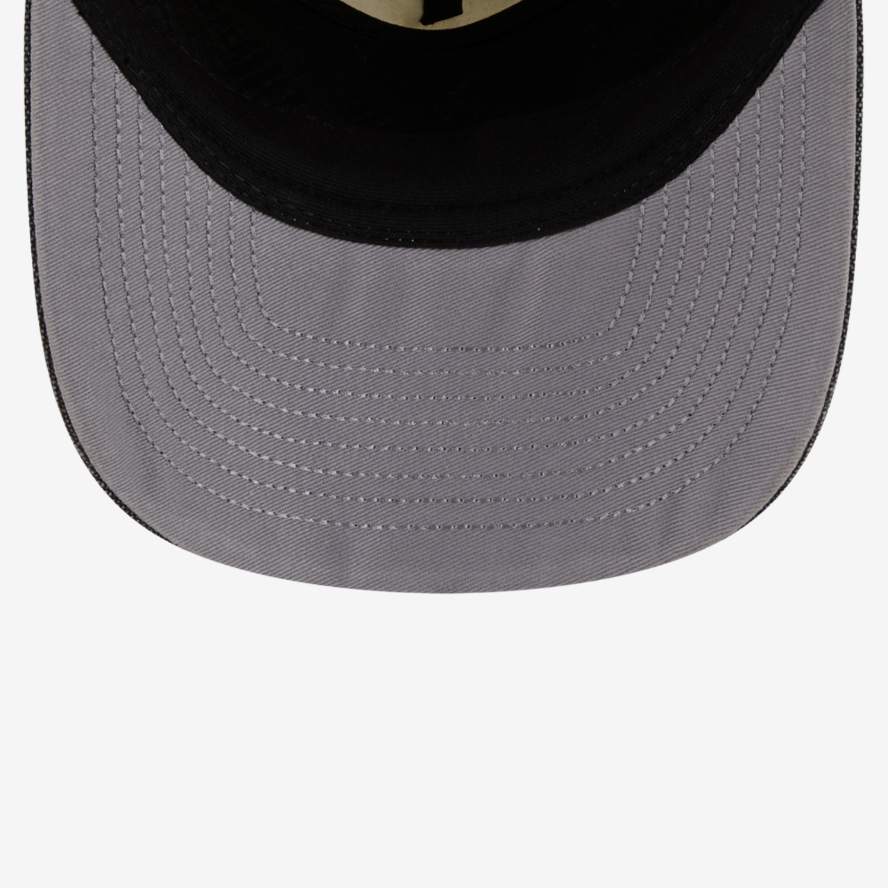 New Era Bulls HWC 1920 Cap Image 7 of 7. Tap to open photo gallery.