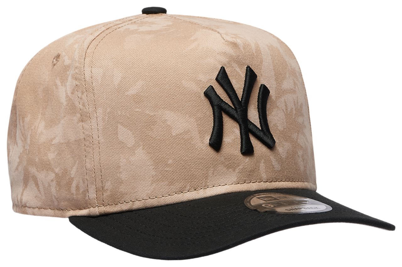 New Era 950AFPC  DL NY Yankees Image 3 of 5. Tap to open photo gallery.