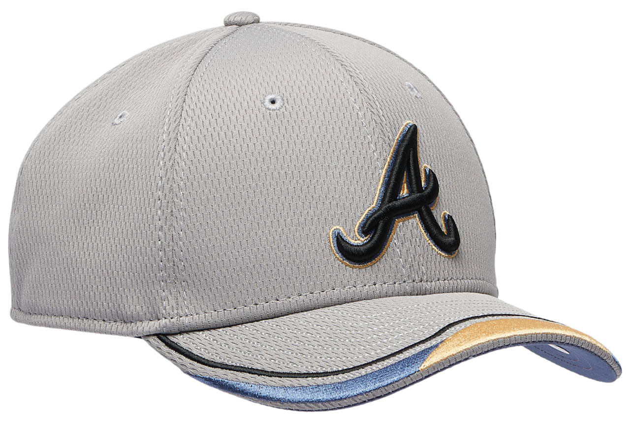 New Era 940MC  DL Atlanta Braves Image 3 of 5. Tap to open photo gallery.