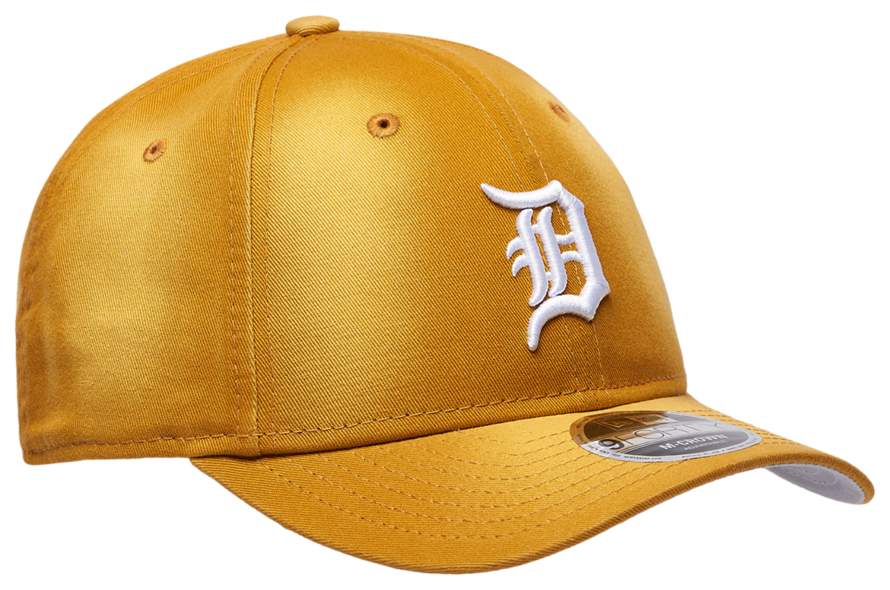New Era 940MC  DL Detroit Tigers Image 3 of 5. Tap to open photo gallery.
