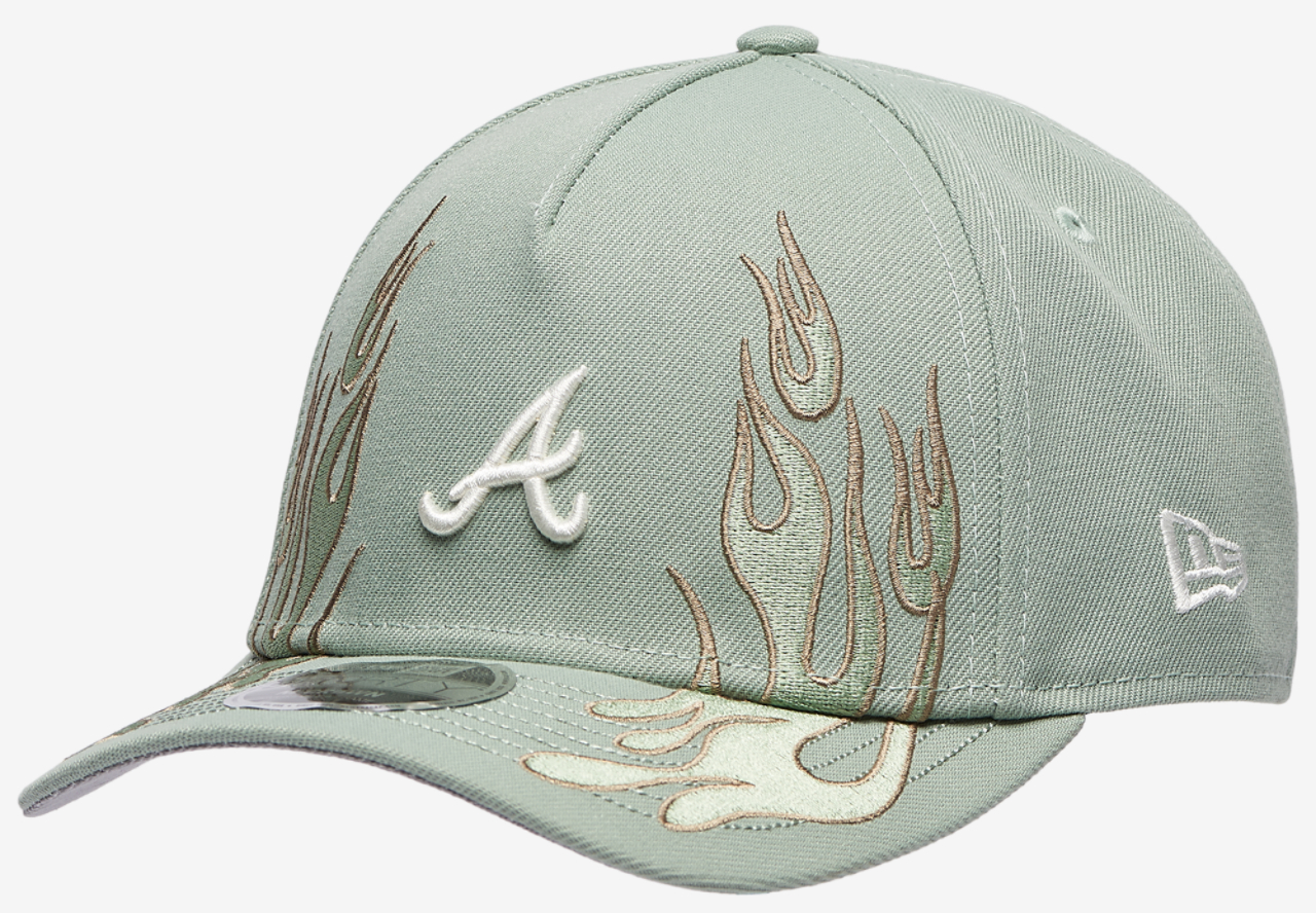 New Era 940MCAF  DL Atlanta Braves Image 1 of 5. Tap to open photo gallery.