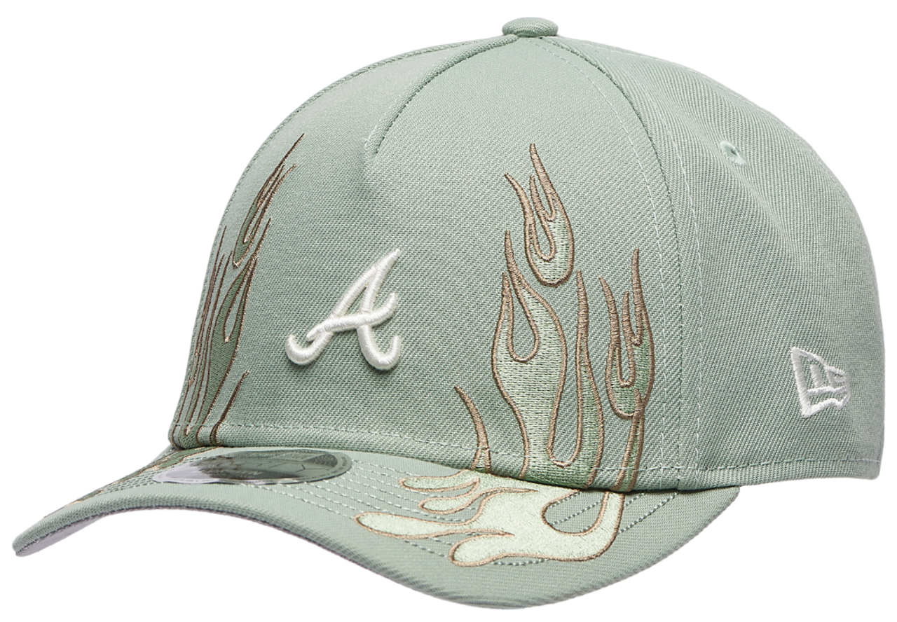 New Era 940MCAF  DL Atlanta Braves Image 1 of 5. Tap to open photo gallery.