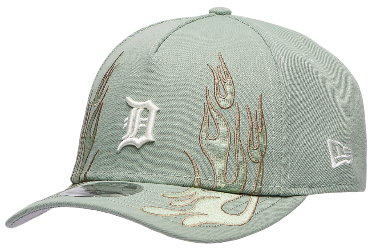 New Era 940MCAF  DL Detroit Tigers Image 1 of 5. Tap to open photo gallery.