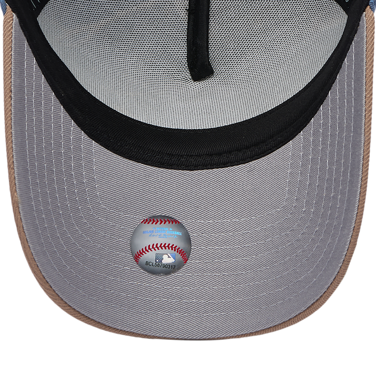 New Era White Sox 940 A-Frame RealTree Cap Image 5 of 5. Tap to open photo gallery.