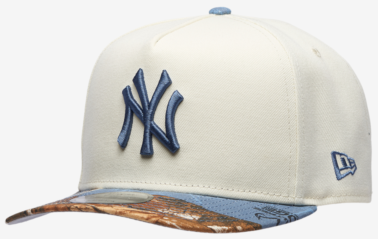 New Era Yankees 950AF RealTree Blue Cap Image 1 of 5. Tap to open photo gallery.