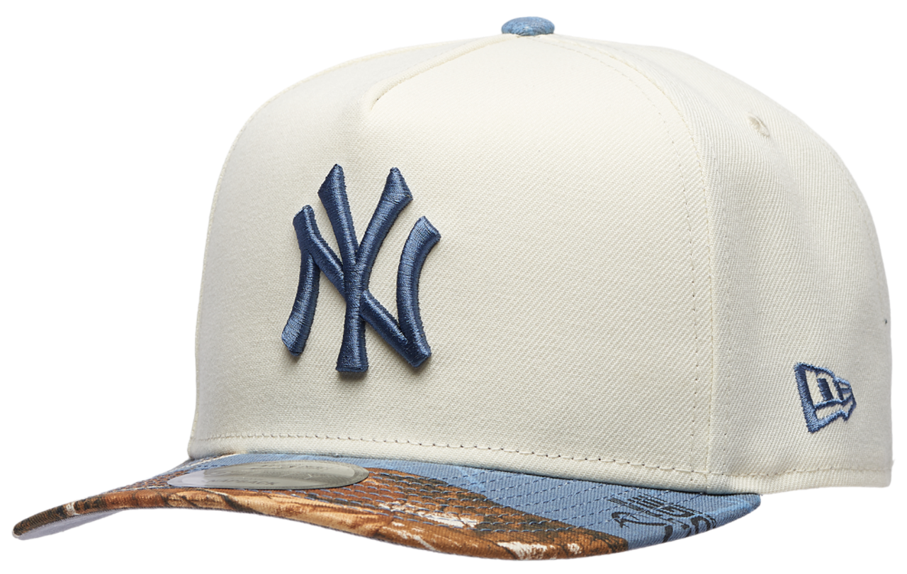 New Era Yankees 950AF RealTree Blue Cap Image 1 of 5. Tap to open photo gallery.