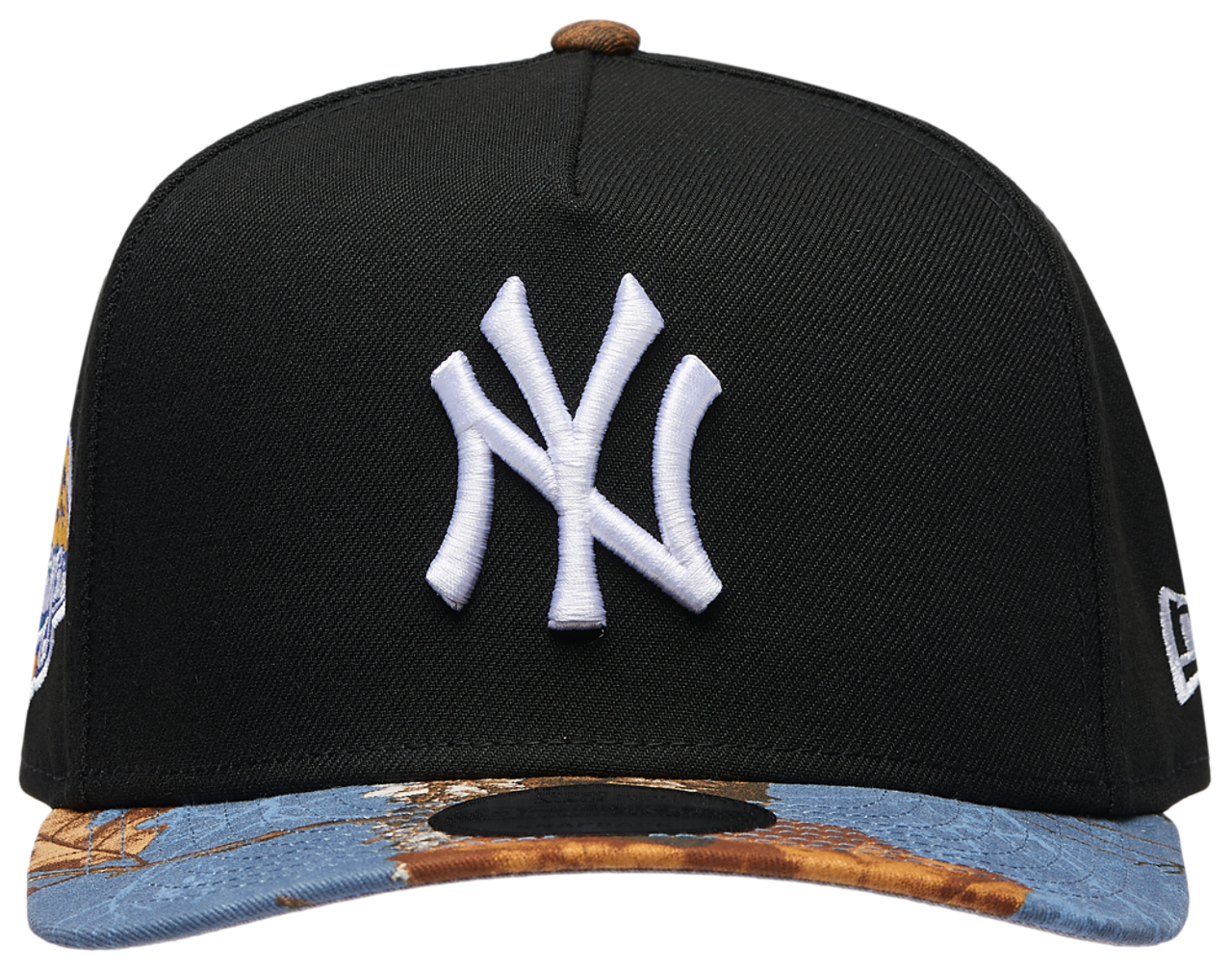 New Era Yankees 950AF RealTree Blue Cap Image 2 of 5. Tap to open photo gallery.