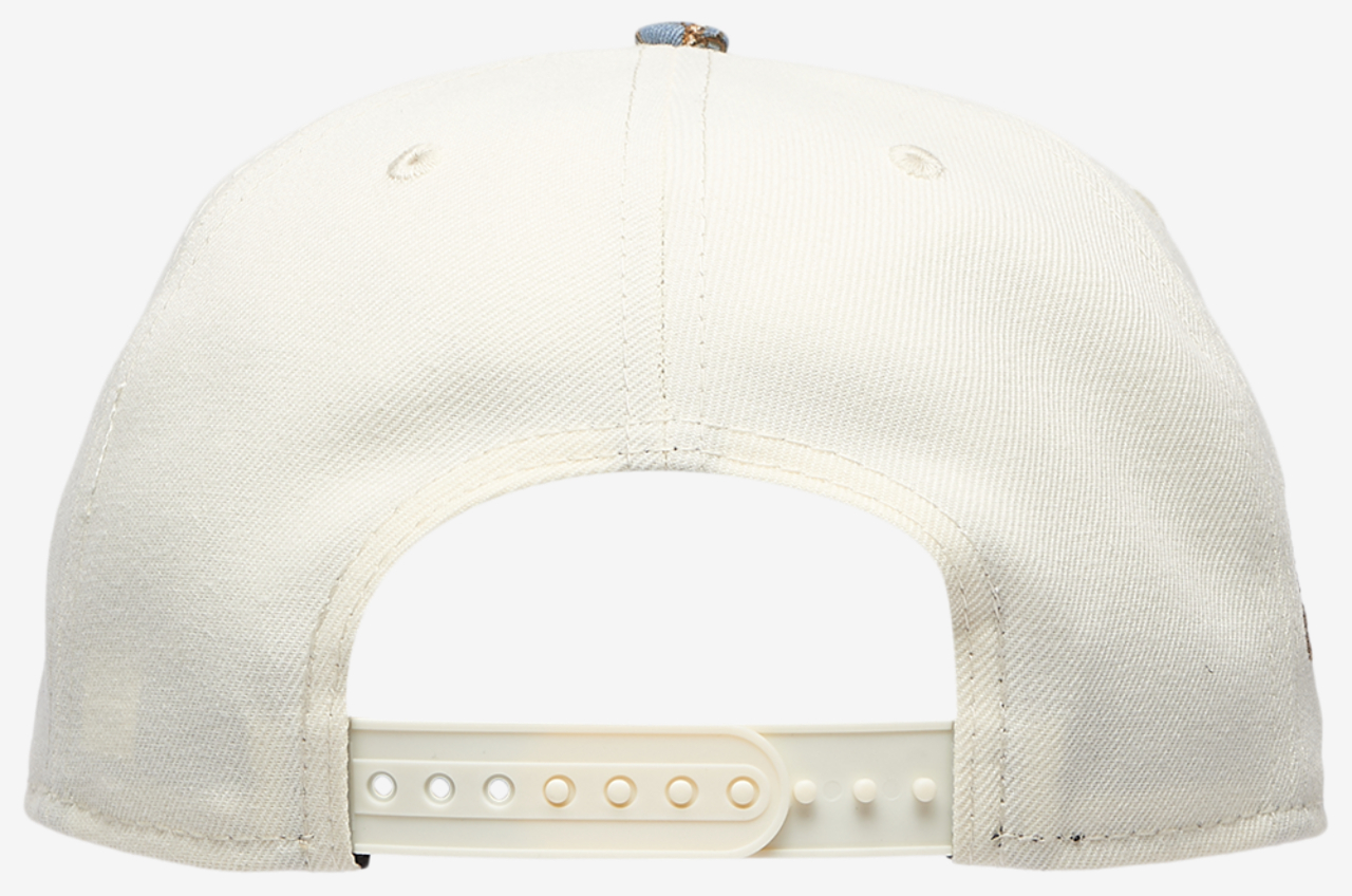 New Era White Sox 950AF RealTree Blue Cap Image 4 of 5. Tap to open photo gallery.