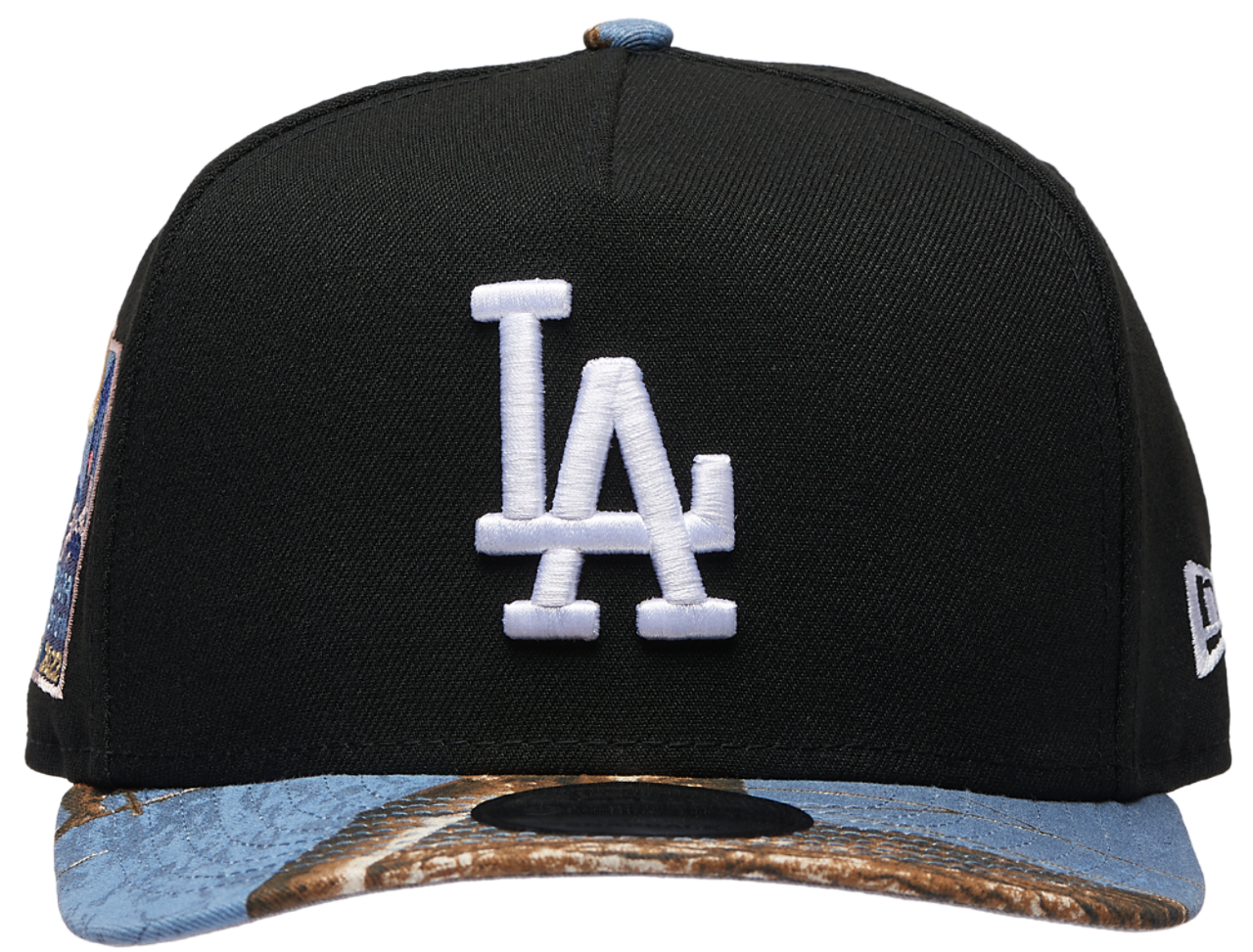 New Era Dodgers 950AF RealTree Blue Cap Image 2 of 5. Tap to open photo gallery.