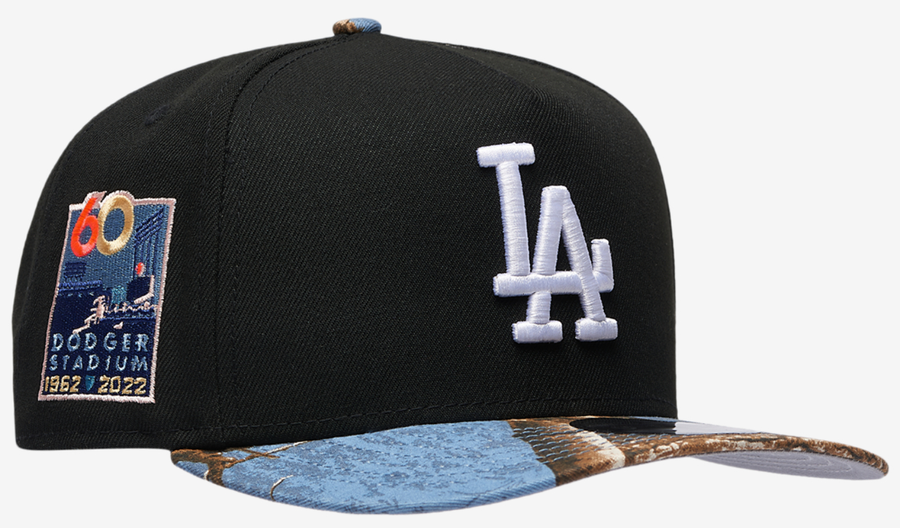 New Era Dodgers 950AF RealTree Blue Cap Image 3 of 5. Tap to open photo gallery.