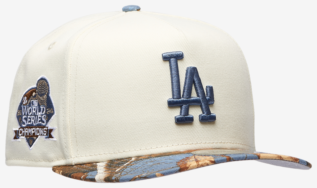 New Era Dodgers 950AF RealTree Blue Cap Image 3 of 5. Tap to open photo gallery.