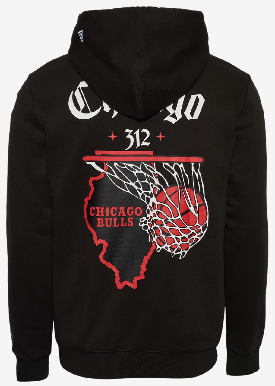 New Era Bulls Pullover Hoodie Image 2 of 4. Tap to open photo gallery.