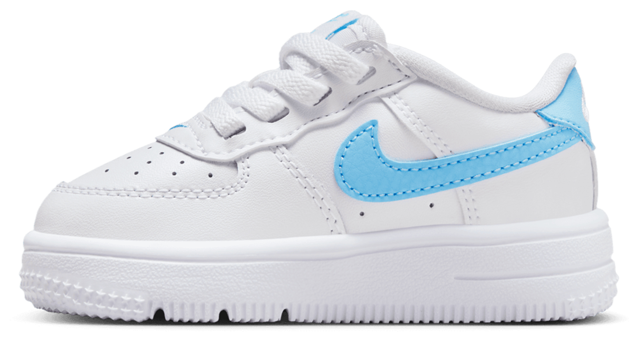 Nike Air Force 1 EasyOn à tige basse Image 2 de 5. Appuyez pour ouvrir la galerie de photos.