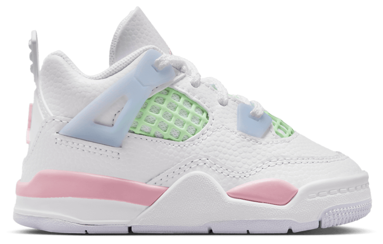 Jordan AJ 4 Retro Fem  Image 1 of 8. Tap to open photo gallery.
