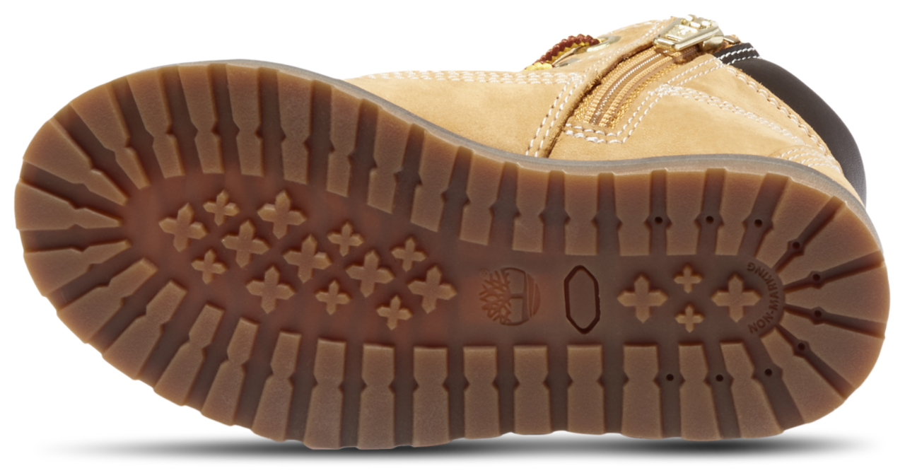 Timberland Bottes de 15 cm Pokey Pine Image 5 de 6. Appuyez pour ouvrir la galerie de photos.