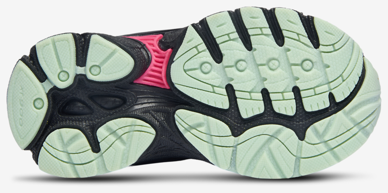 Saucony Omni 9 Image 5 of 5. Tap to open photo gallery.