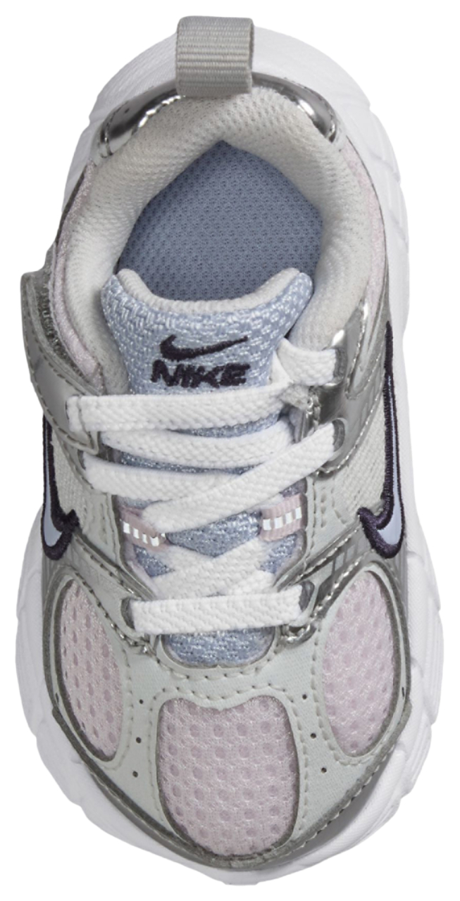 Nike V5 RNR  Image 3 of 4. Tap to open photo gallery.