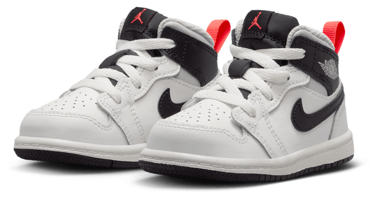 Jordan AJ 1 Mid  Image 6 of 7. Tap to open photo gallery.