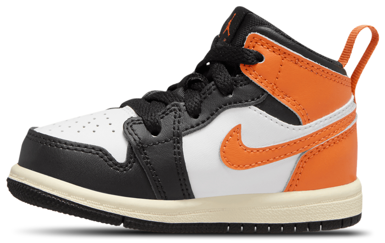 Jordan AJ 1 Mid  Image 2 of 4. Tap to open photo gallery.