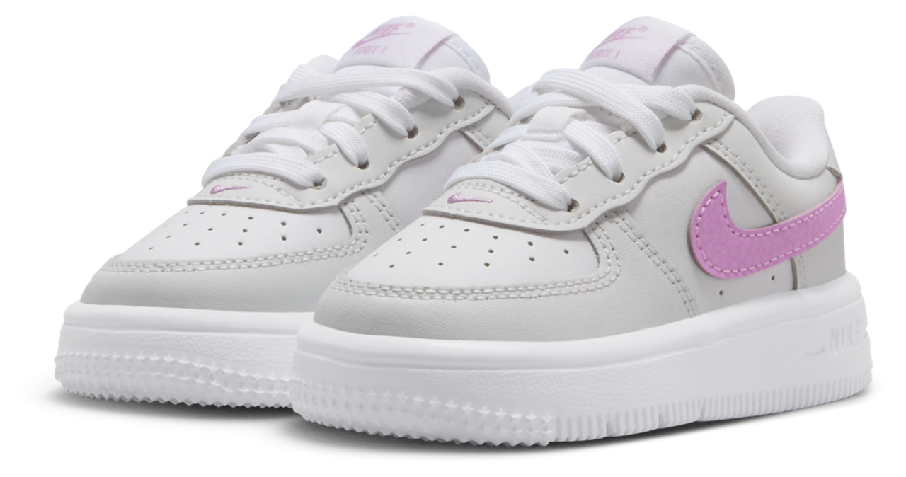 Nike Air Force 1 Low Lace  Image 4 of 5. Tap to open photo gallery.