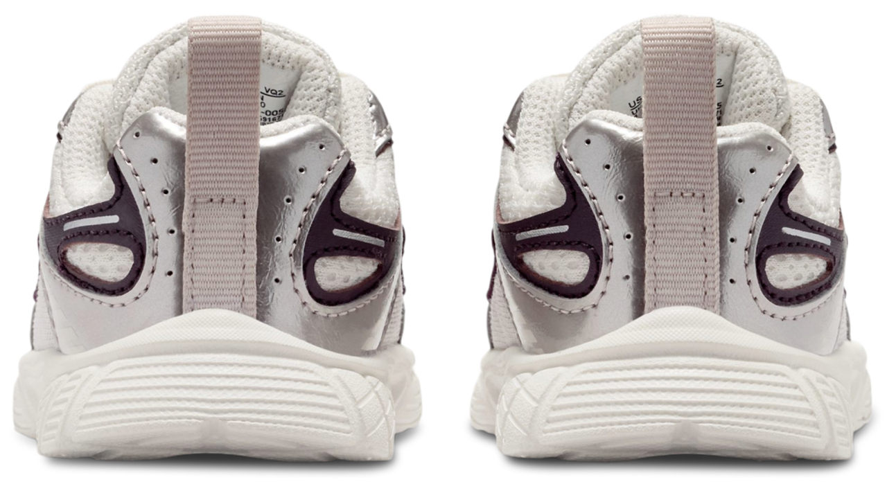 Nike V5 RNR  Image 3 of 5. Tap to open photo gallery.