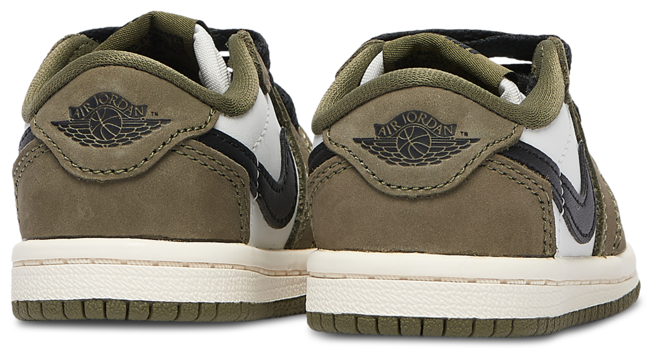 Jordan AJ 1 Retro Low OG  Image 3 of 5. Tap to open photo gallery.
