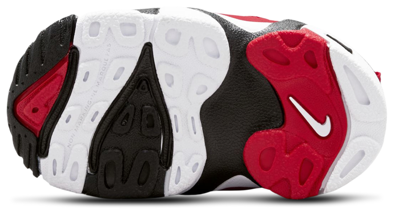 Nike Air Diamond Turf II Image 5 of 5. Tap to open photo gallery.