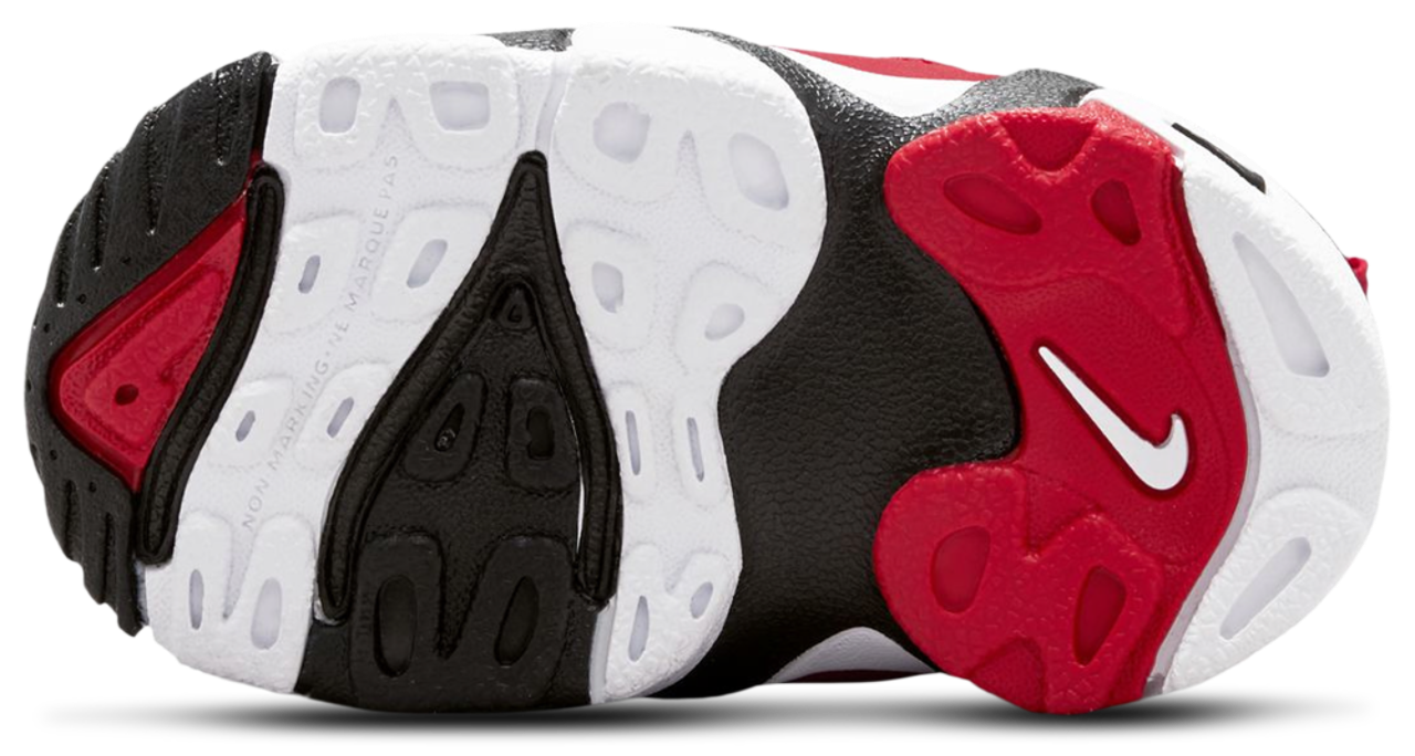 Nike Air Diamond Turf II Image 5 of 5. Tap to open photo gallery.