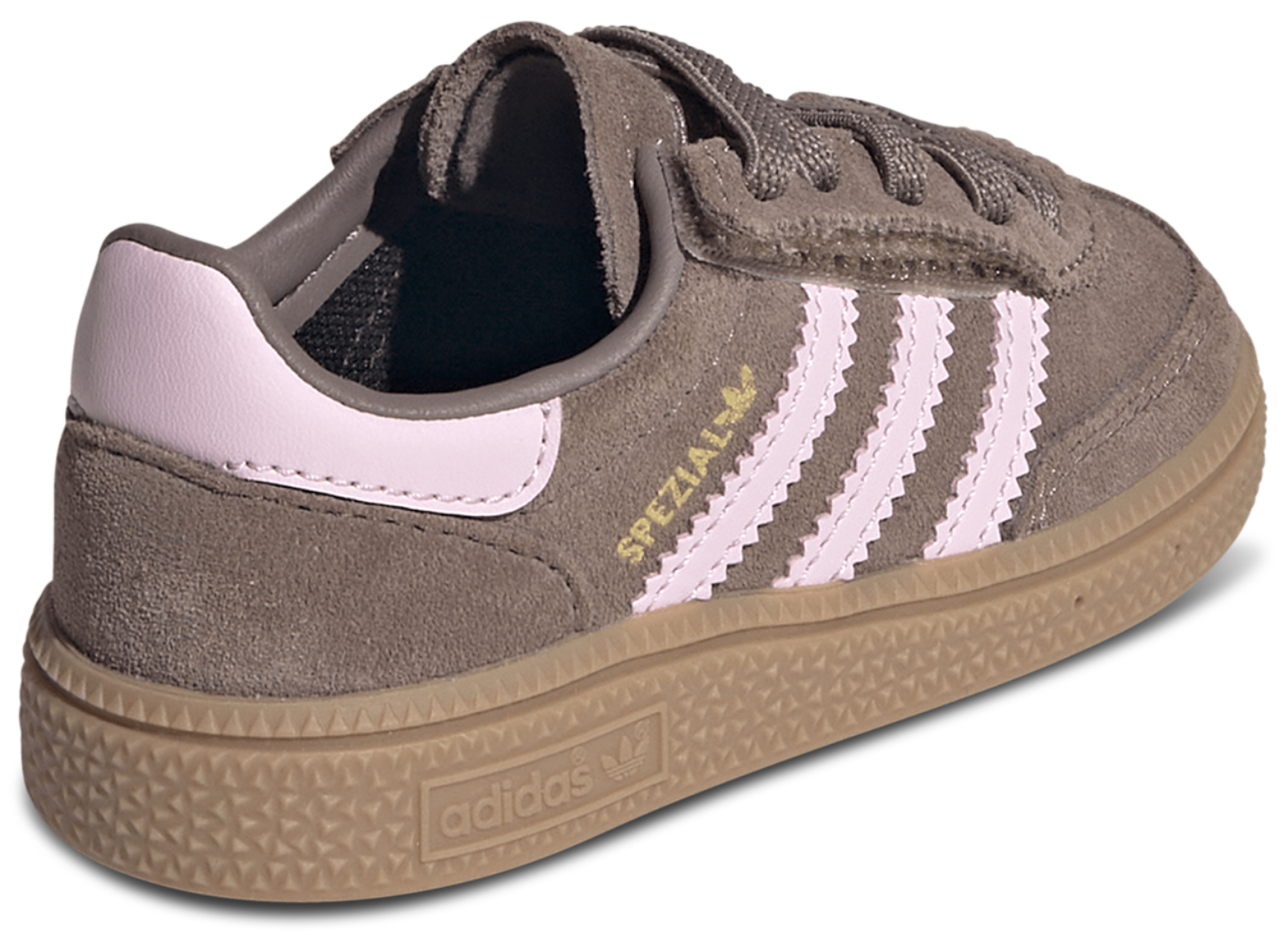 adidas Spezial Image 3 de 5. Appuyez pour ouvrir la galerie de photos.