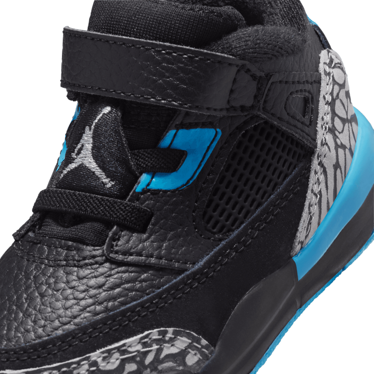 Jordan Spizike Low  Image 7 of 7. Tap to open photo gallery.