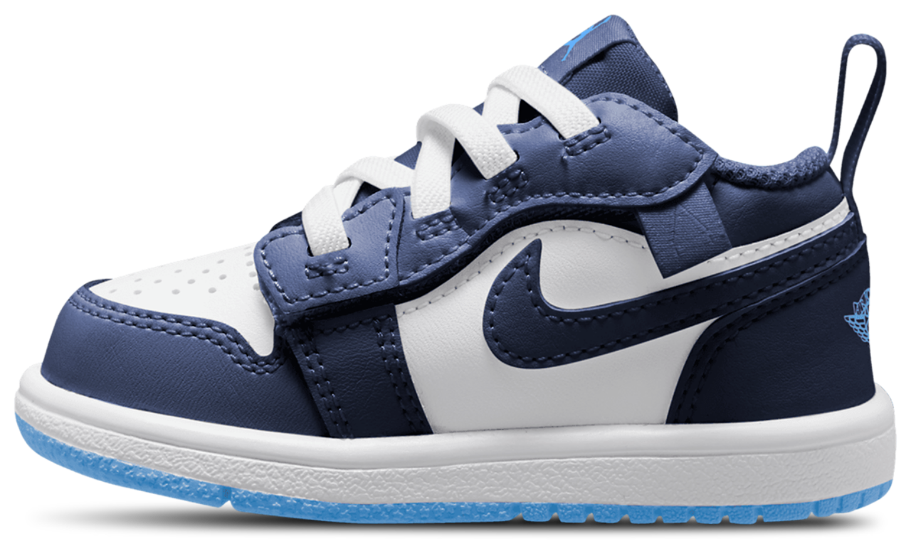 Jordan AJ 1 Low Alt  Image 2 of 4. Tap to open photo gallery.