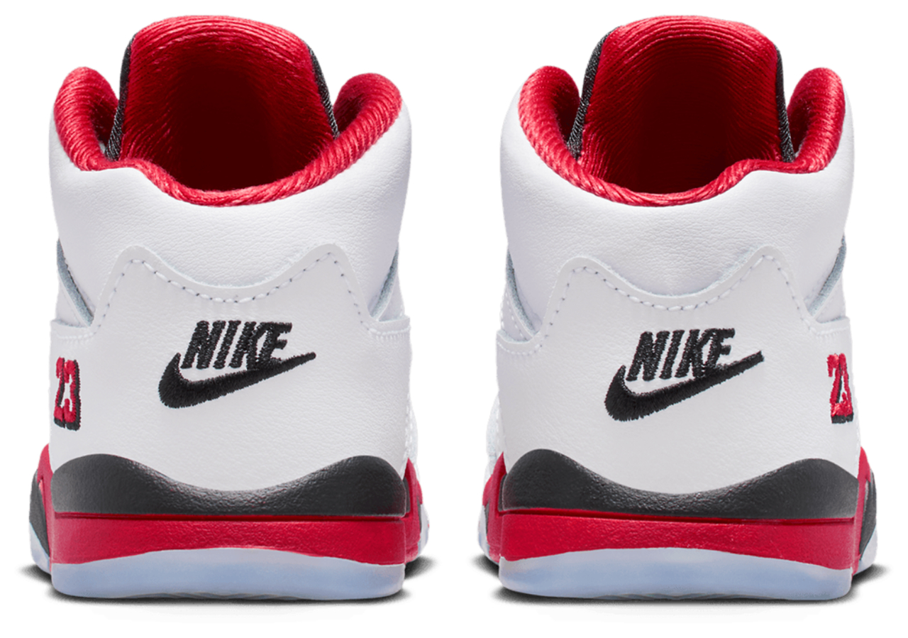 Jordan OG Retro 5 Image 3 de 7. Appuyez pour ouvrir la galerie de photos.