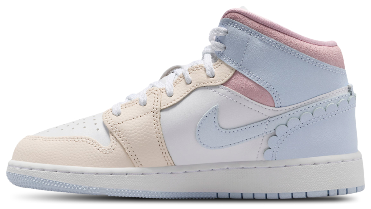 Jordan AJ 1 SE féminine à mi-cheville Image 2 de 5. Appuyez pour ouvrir la galerie de photos.