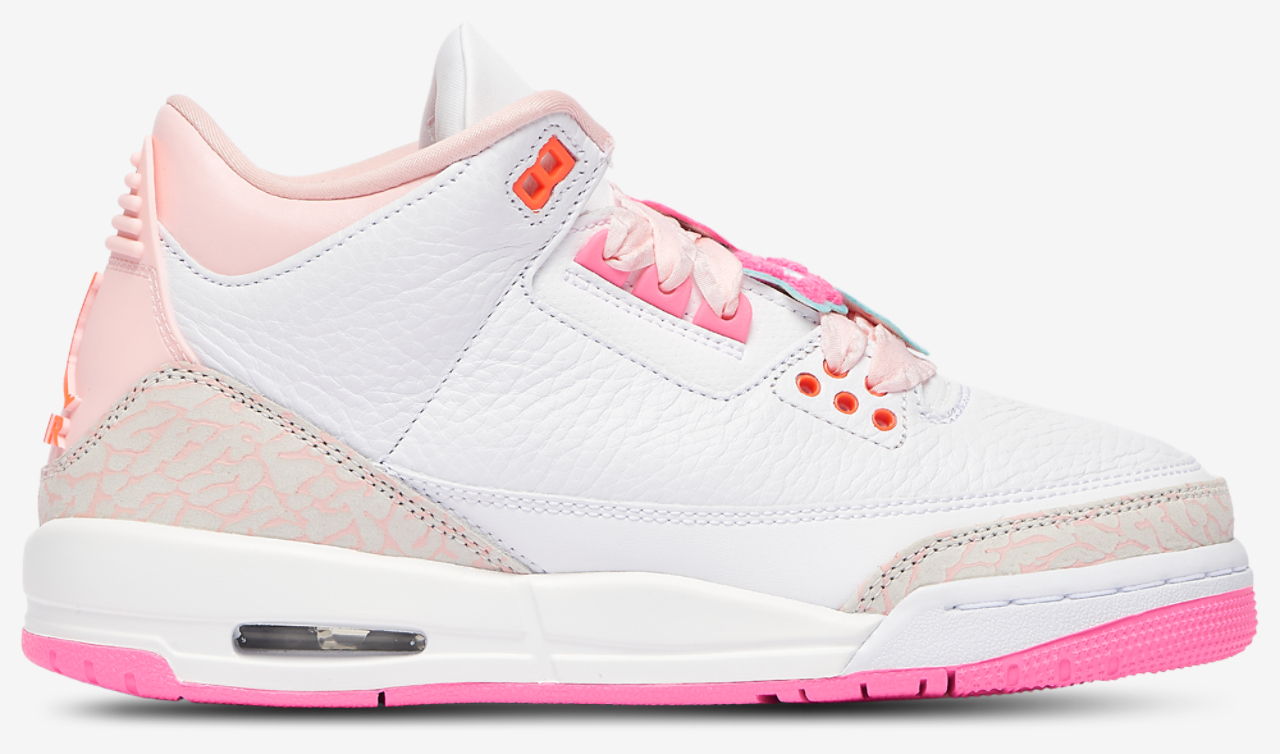 Jordan Retro 3 Image 1 of 5. Tap to open photo gallery.