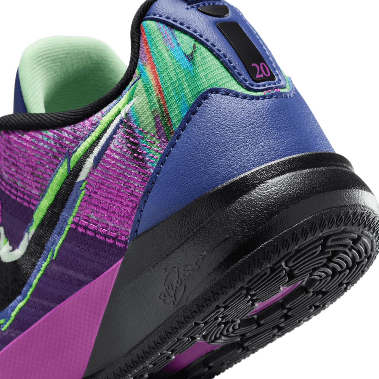 Nike Sabrina 3 Image 8 de 8. Appuyez pour ouvrir la galerie de photos.