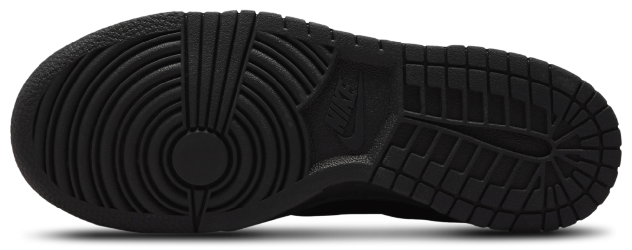 Nike Dunk Low  Image 5 of 5. Tap to open photo gallery.