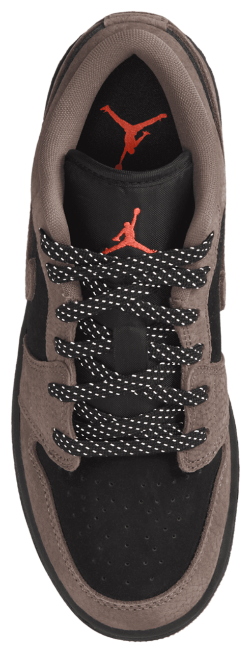 Jordan AJ 1 Low SE  Image 3 of 4. Tap to open photo gallery.
