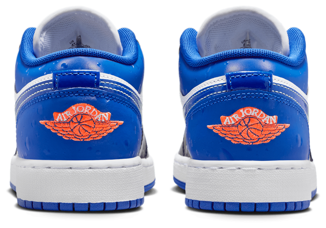 Jordan AJ 1 Low SE Image 3 of 5. Tap to open photo gallery.