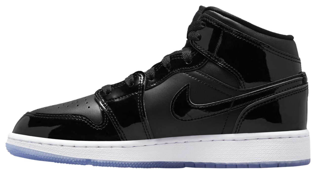 Jordan Air Jordan 1 Mid SE  Image 3 of 6. Tap to open photo gallery.