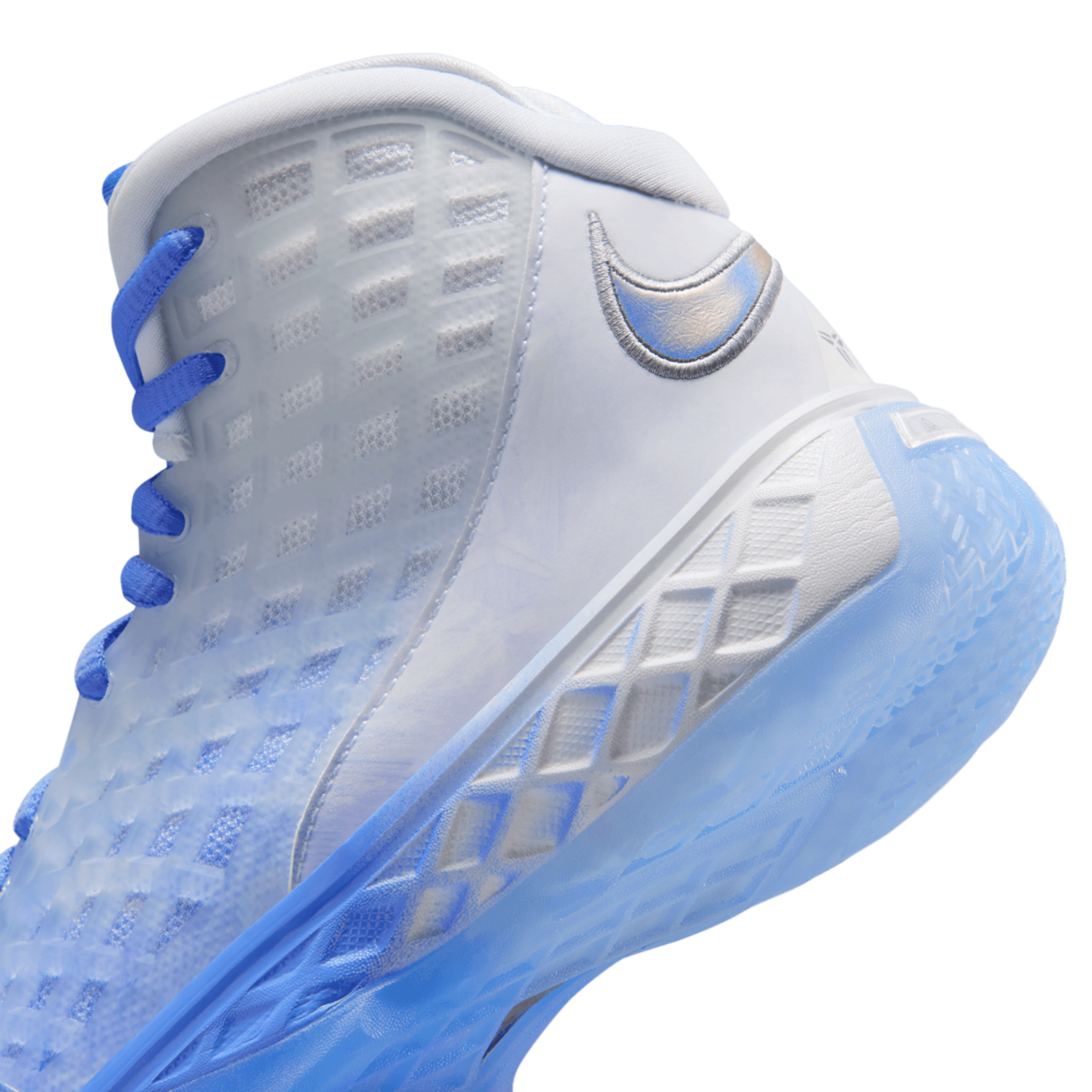 Nike Kobe 3 High Halo  Image 8 of 8. Tap to open photo gallery.