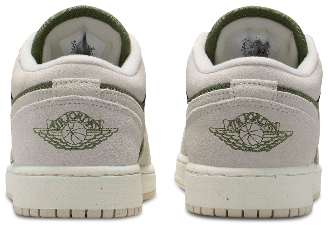 Jordan Air Jordan 1 Low SE  Image 3 of 5. Tap to open photo gallery.