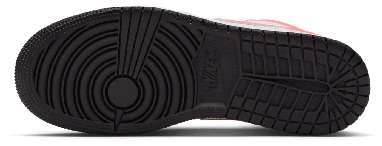 Jordan AJ 1 Low SE  Image 5 of 8. Tap to open photo gallery.